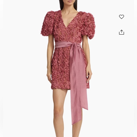 Elliatt Dresses & Skirts - Elliatt Dress